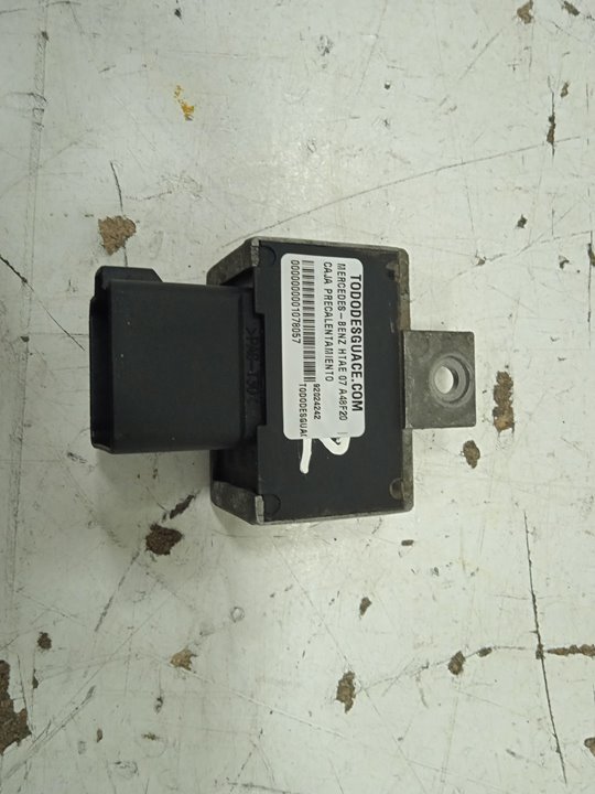 Caja precalentamiento mercedes-benz  no identificado