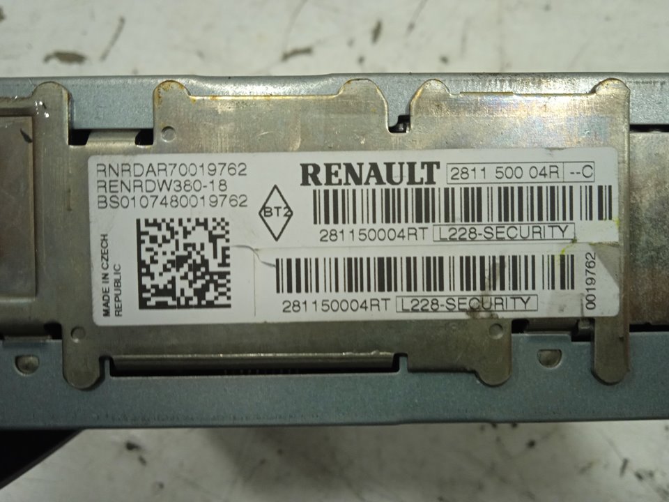 Sistema audio / radio cd renault  no identificado