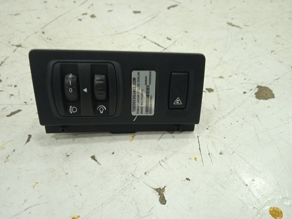 Mando multifuncion renault  no identificado