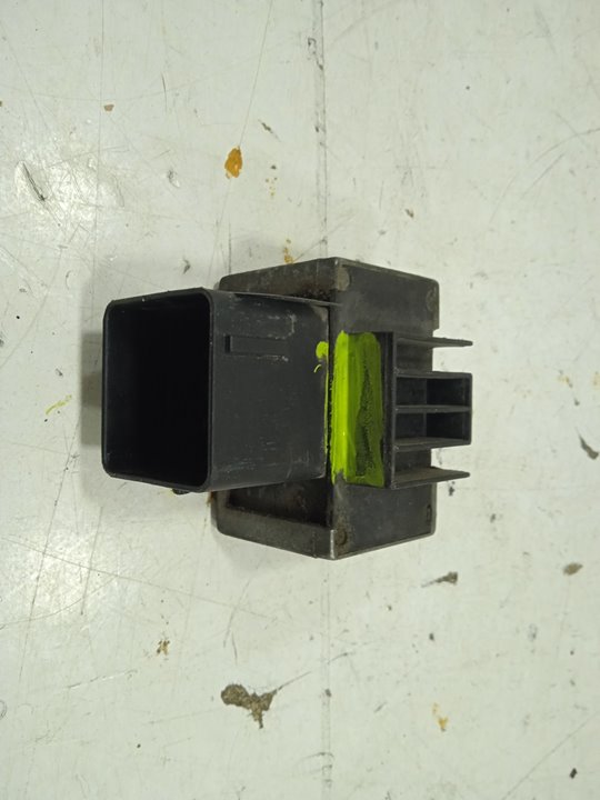 Caja precalentamiento renault  no identificado