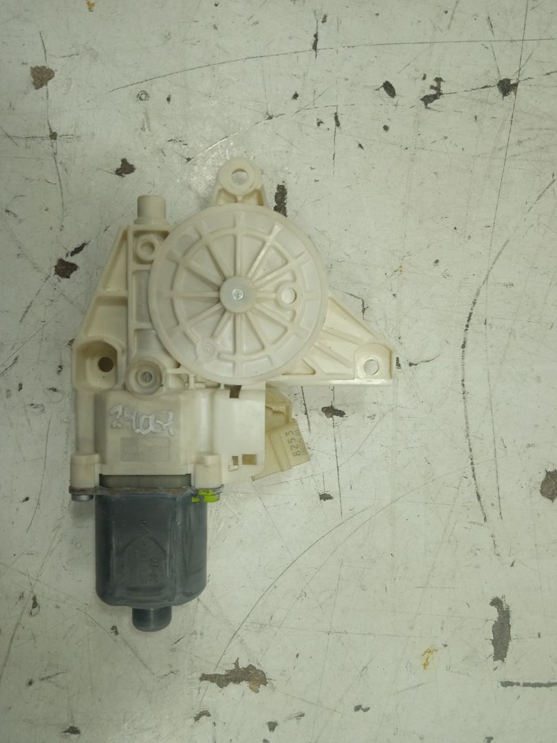 Motor elevalunas trasero derecho mercedes-benz clase c (bm 204) berlina c 220 cdi (204.008)