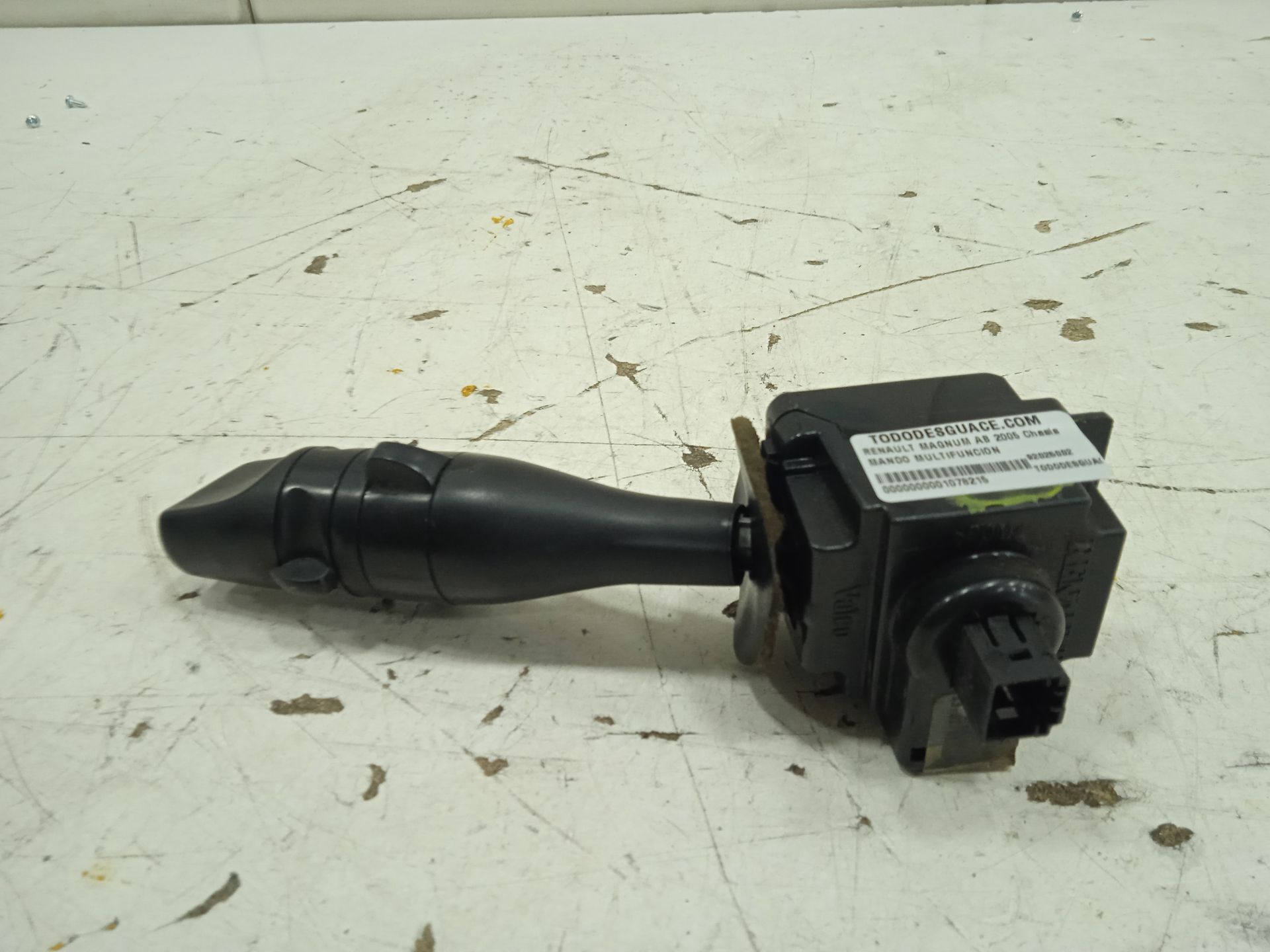 Mando multifuncion renault magnum chasis         4x2    4xx.18 g