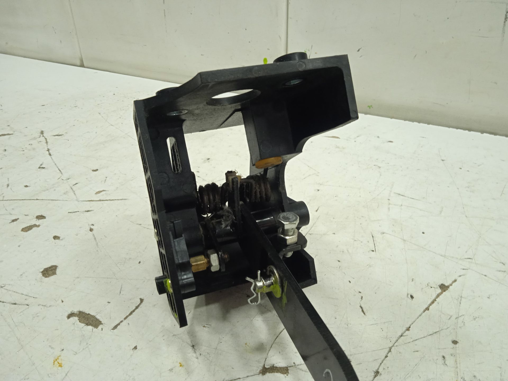 Pedal embrague   no identificado