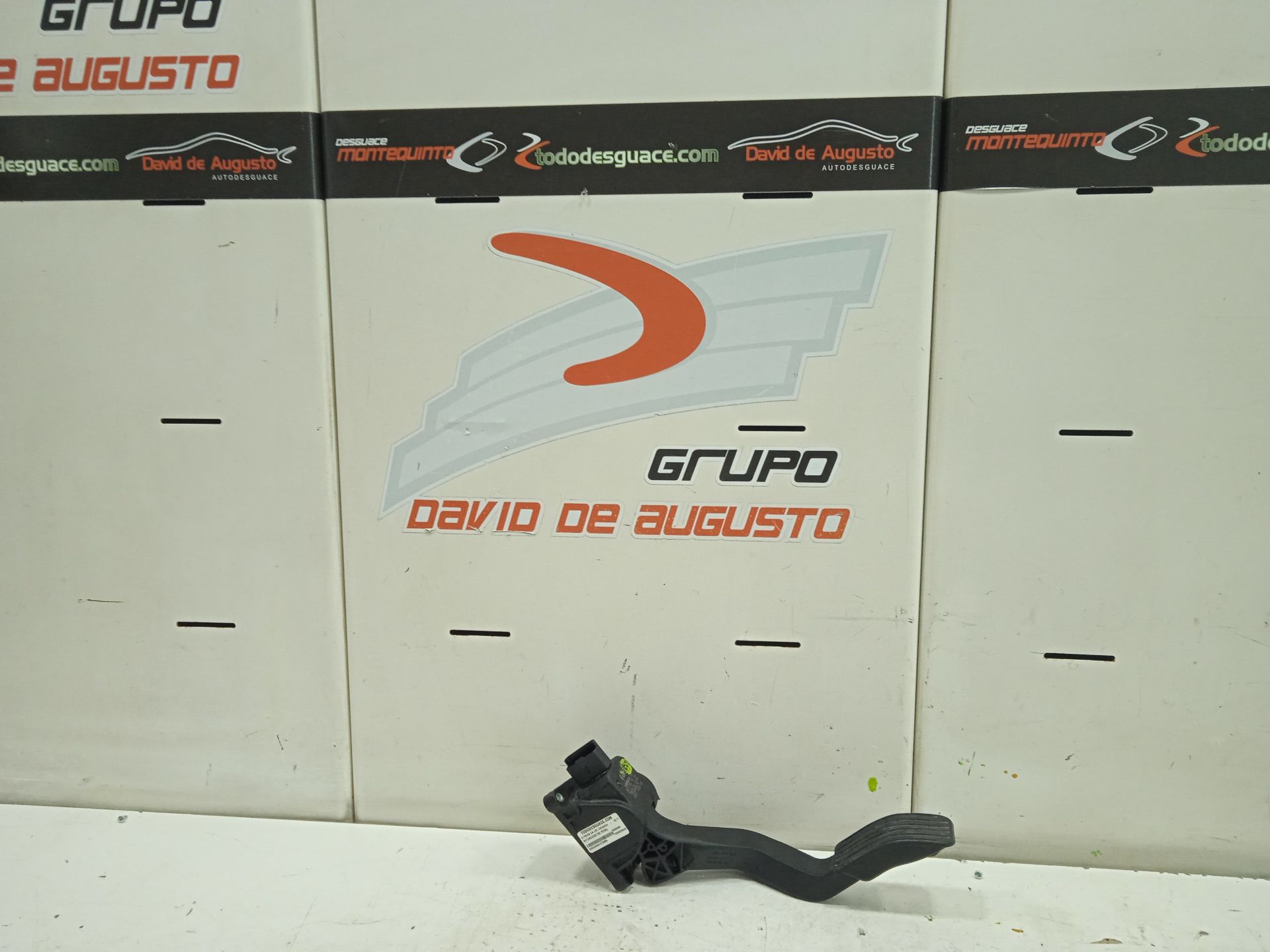 Potenciometro pedal citroen c4 berlina collection