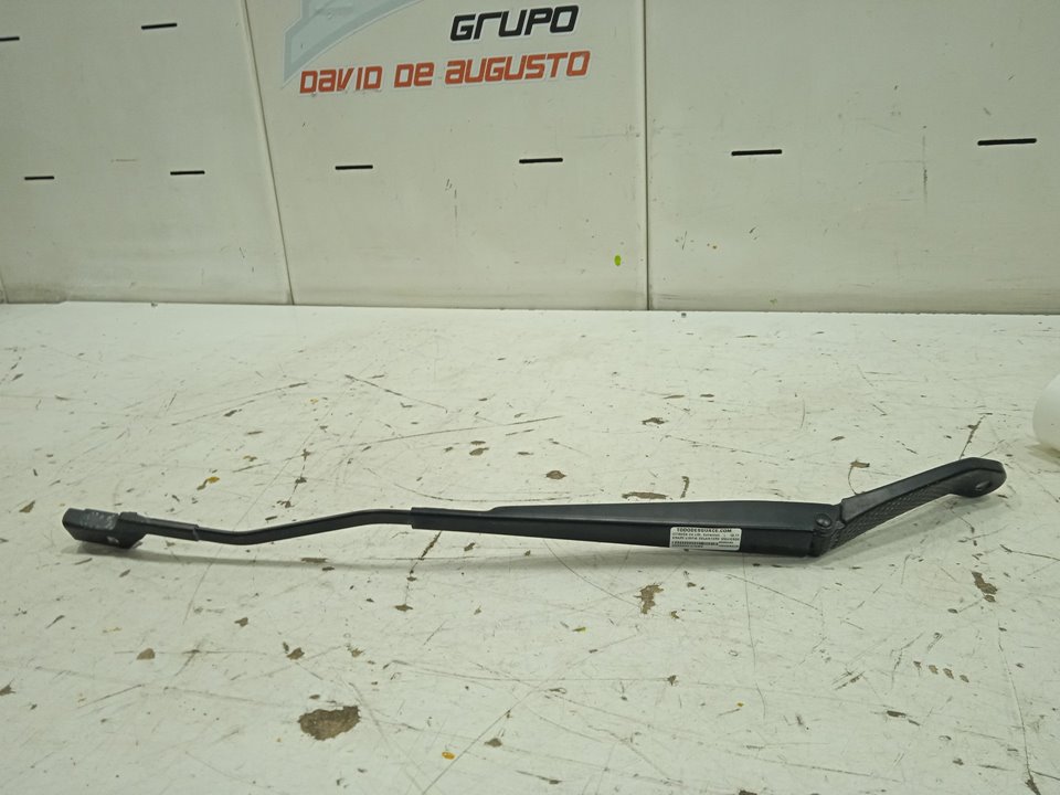 Brazo limpia delantero izquierdo citroen c4 berlina collection