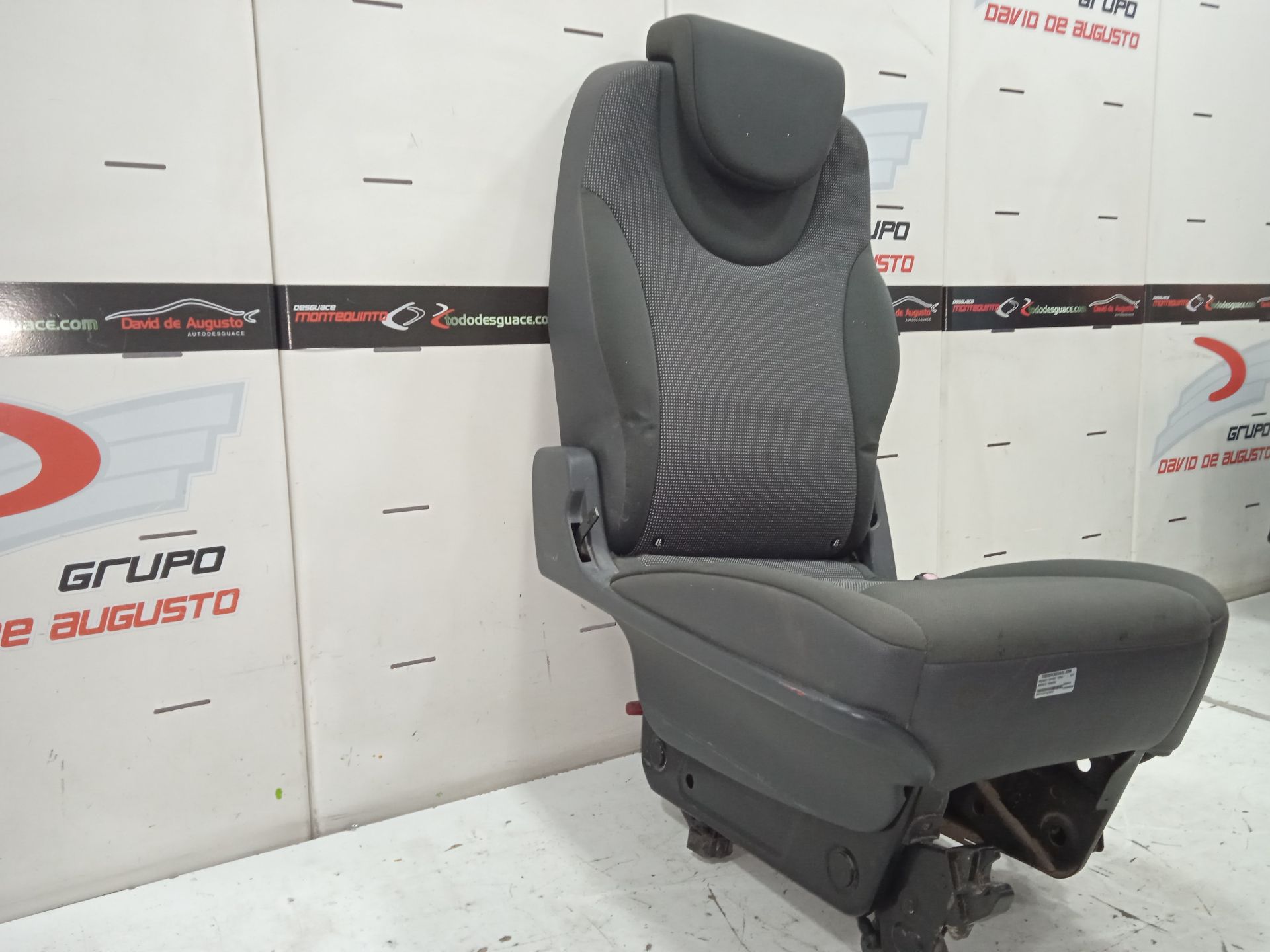 Asiento trasero peugeot expert tepee 