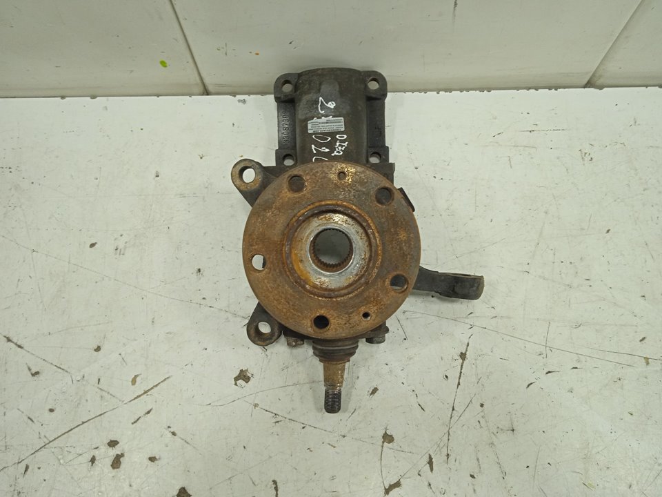 Mangueta delantera izquierda 330 m  td   (1400)