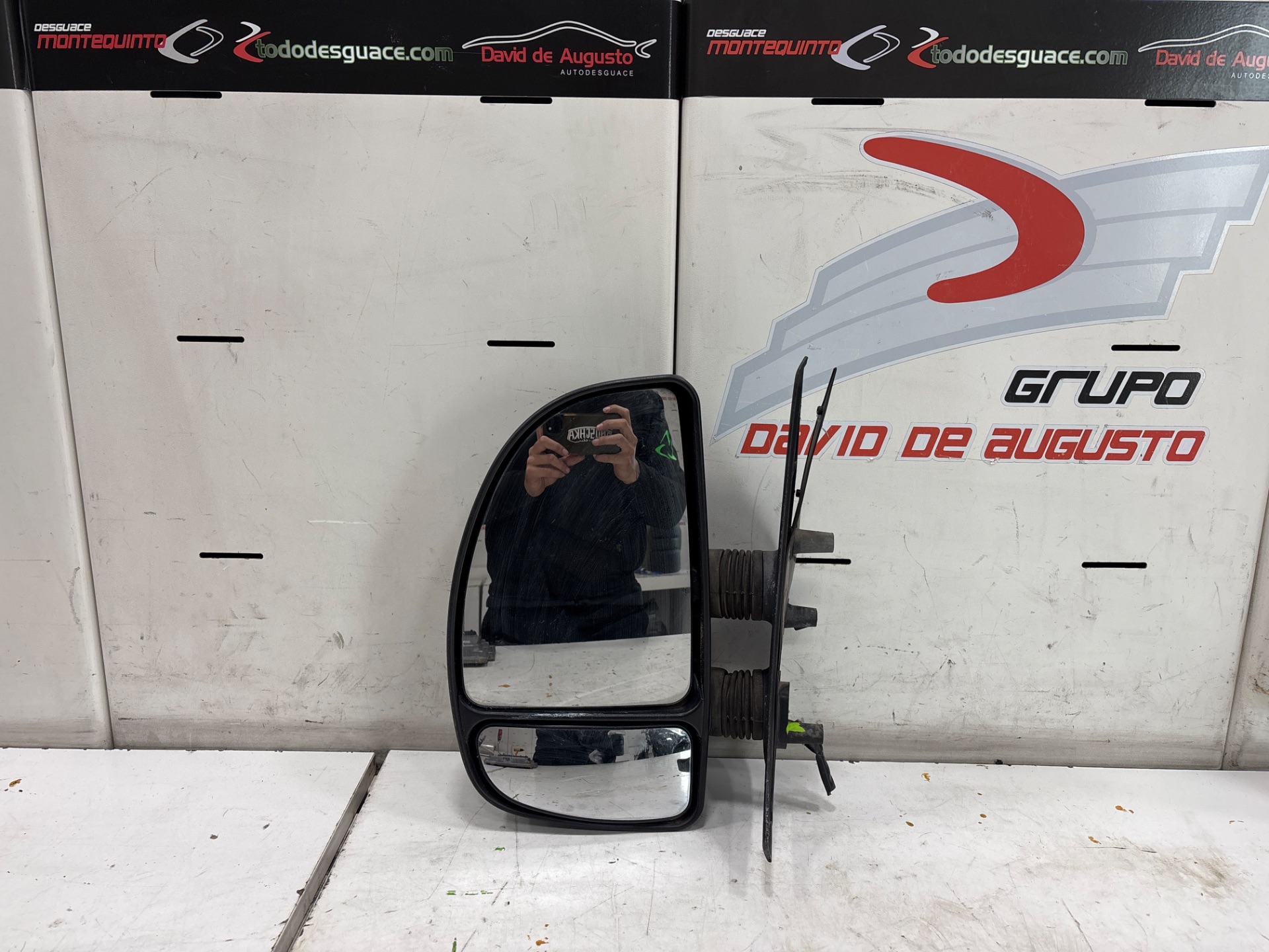 Retrovisor izquierdo 330 m  td   (1400)