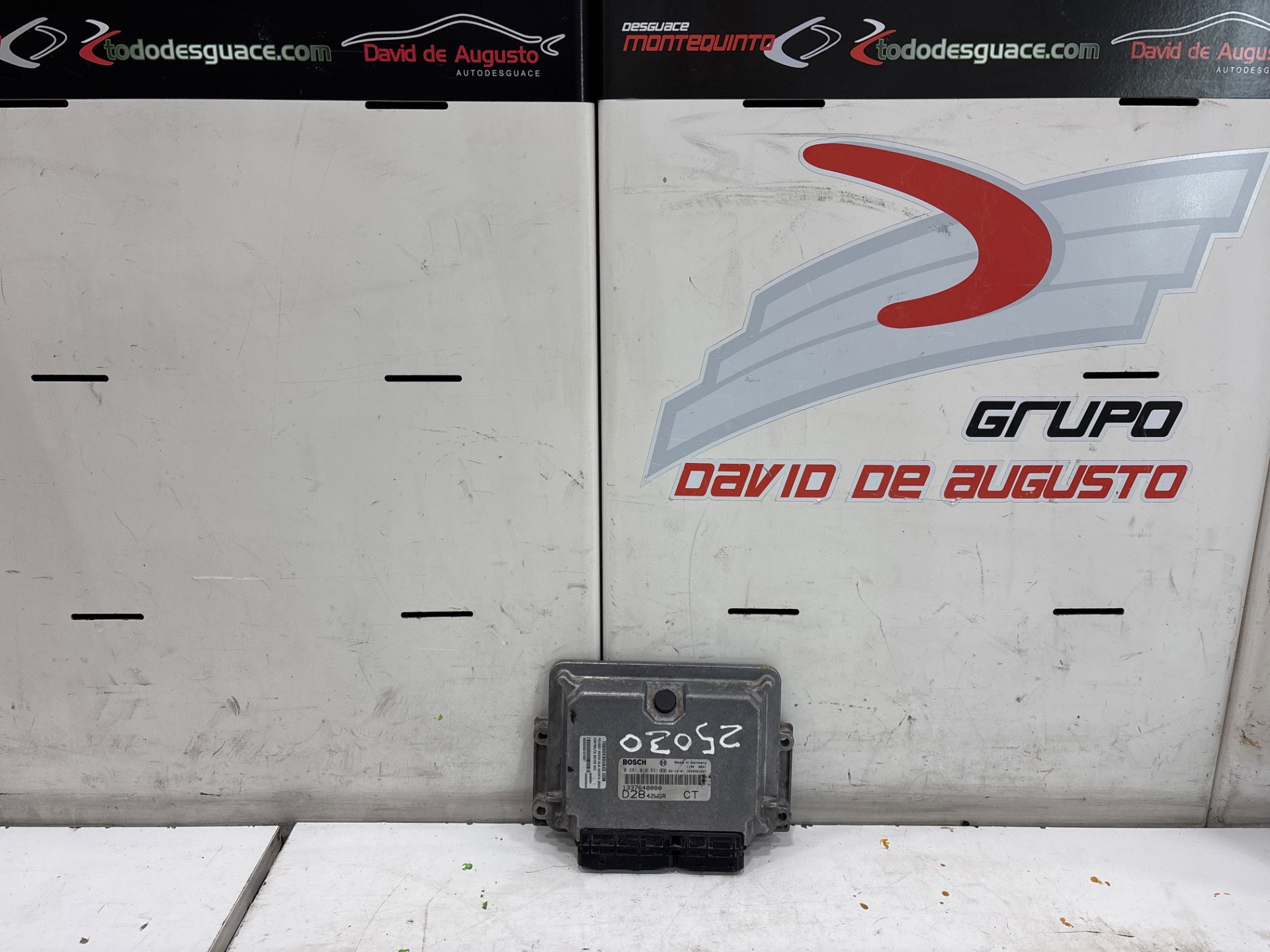 Centralita motor uce 330 m  td   (1400)