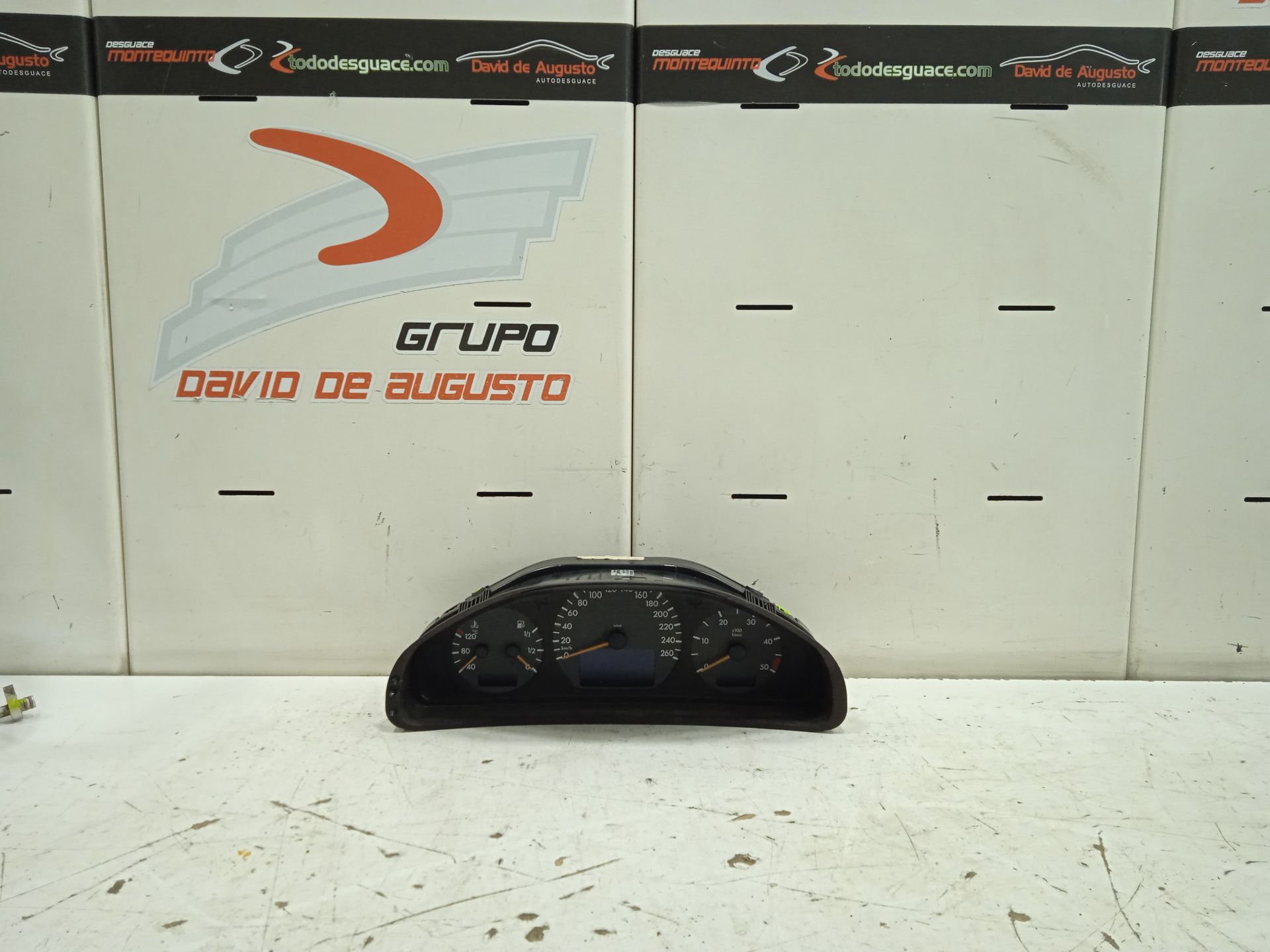 Cuadro instrumentos chrysler voyager (rg) 2.5 crd executive