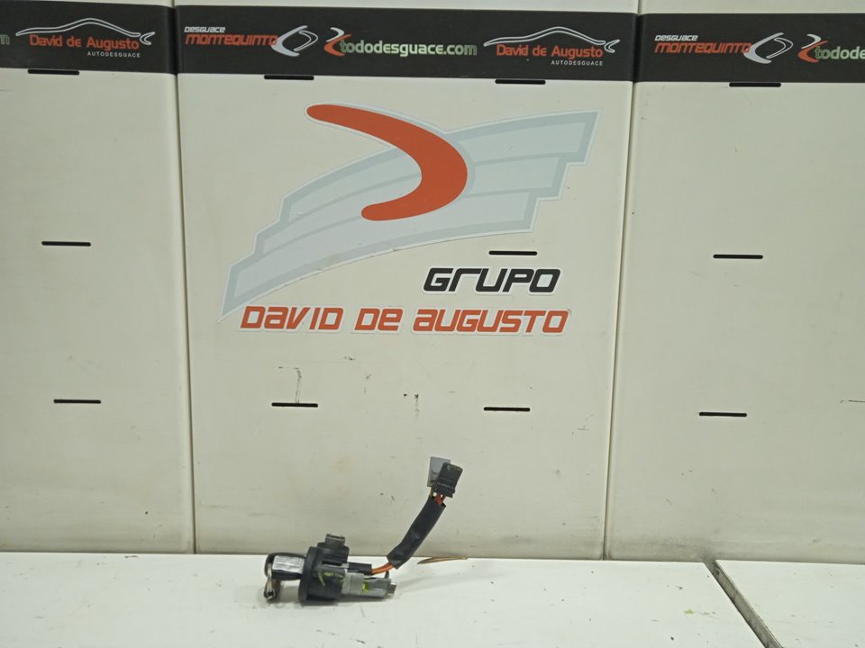 Antirrobo / llave contacto caja cerrada techo maxi  l2