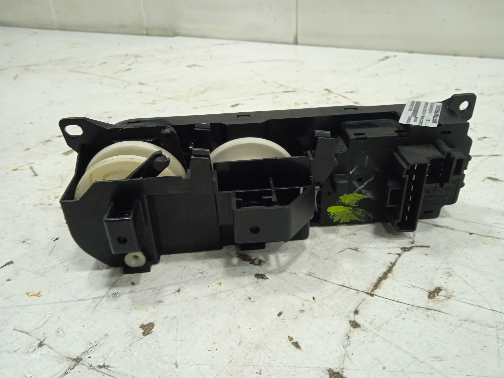 Mando calefaccion / aire acondicionado dacia sandero iii 