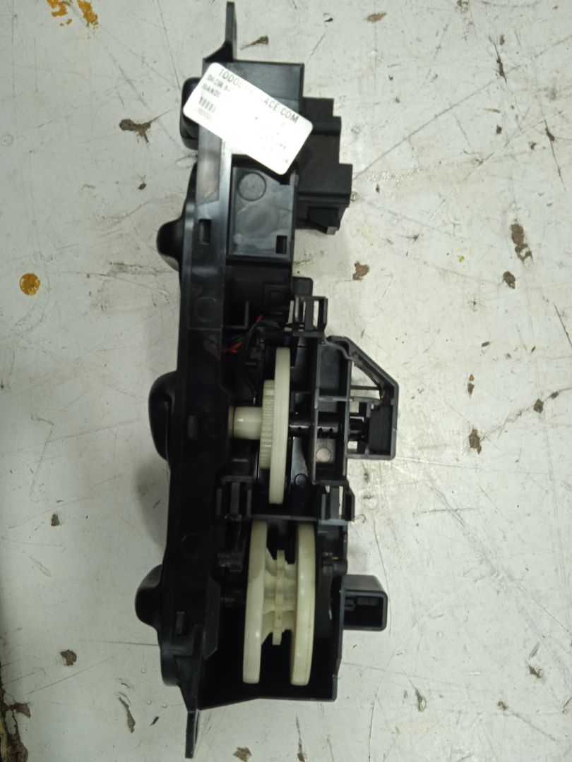Mando calefaccion / aire acondicionado dacia sandero iii 