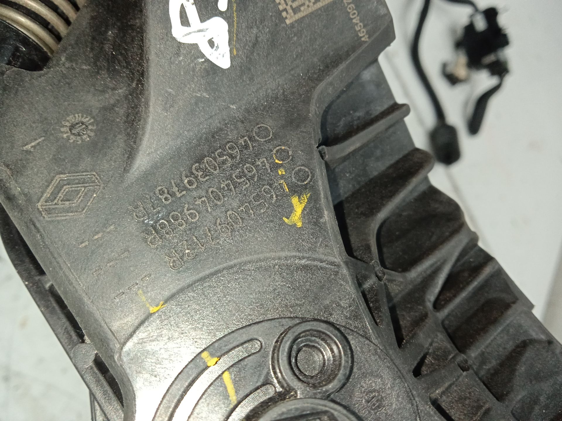 Pedal embrague dacia sandero iii 