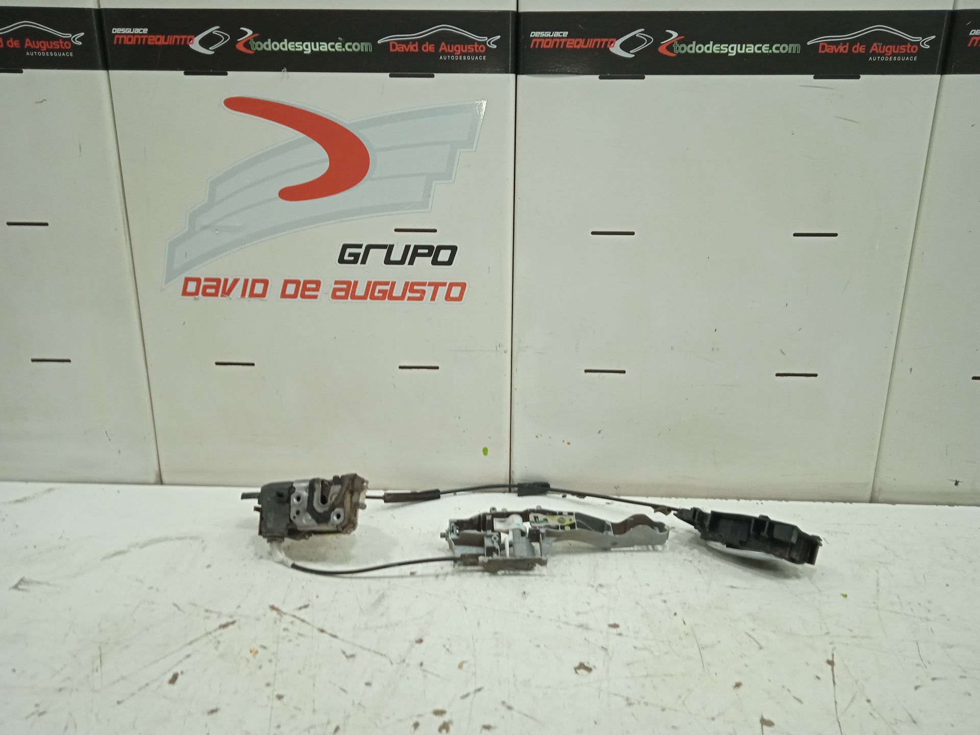 Cerradura puerta delantera izquierda citroen c5 berlina 2.0 hpi exclusive