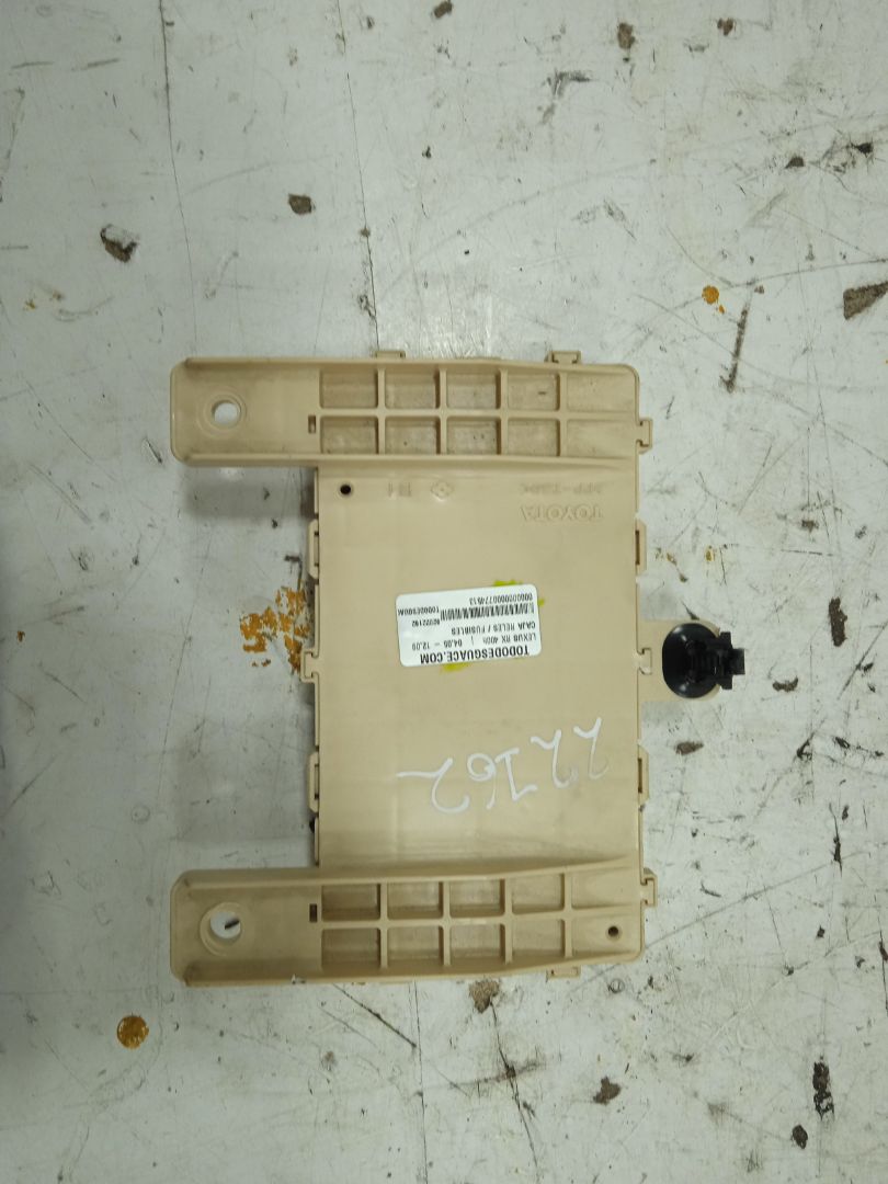 Caja reles / fusibles lexus rx (mcugsumhu3) 400h