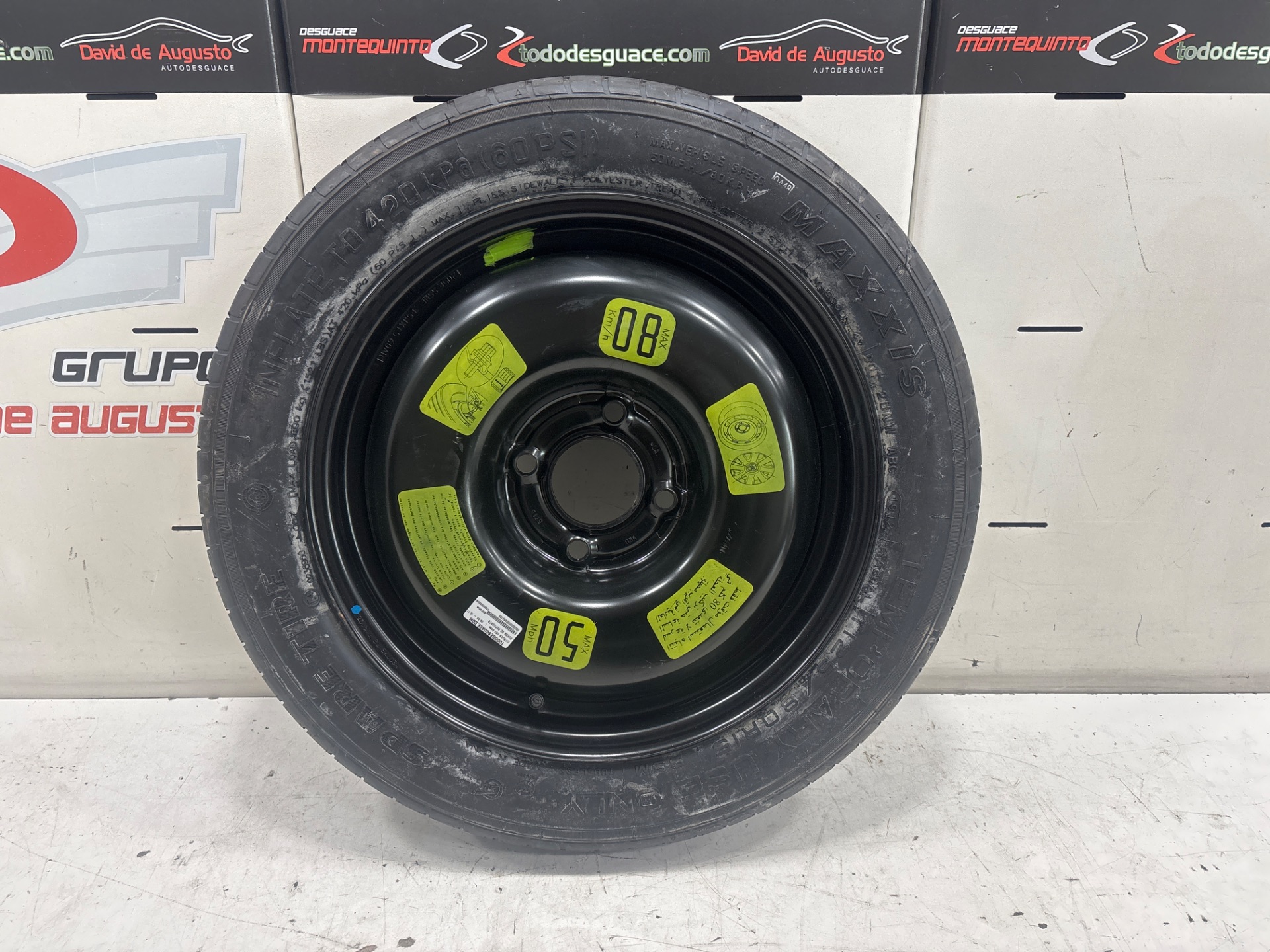 Rueda de repuesto citroen ds3 base