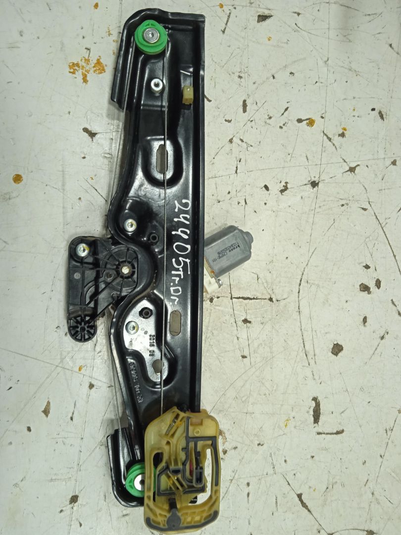 Elevalunas trasero derecho land rover discovery sport se