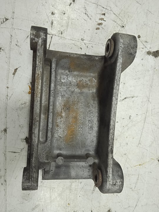 Soporte alternador lt  46  caja cerrada