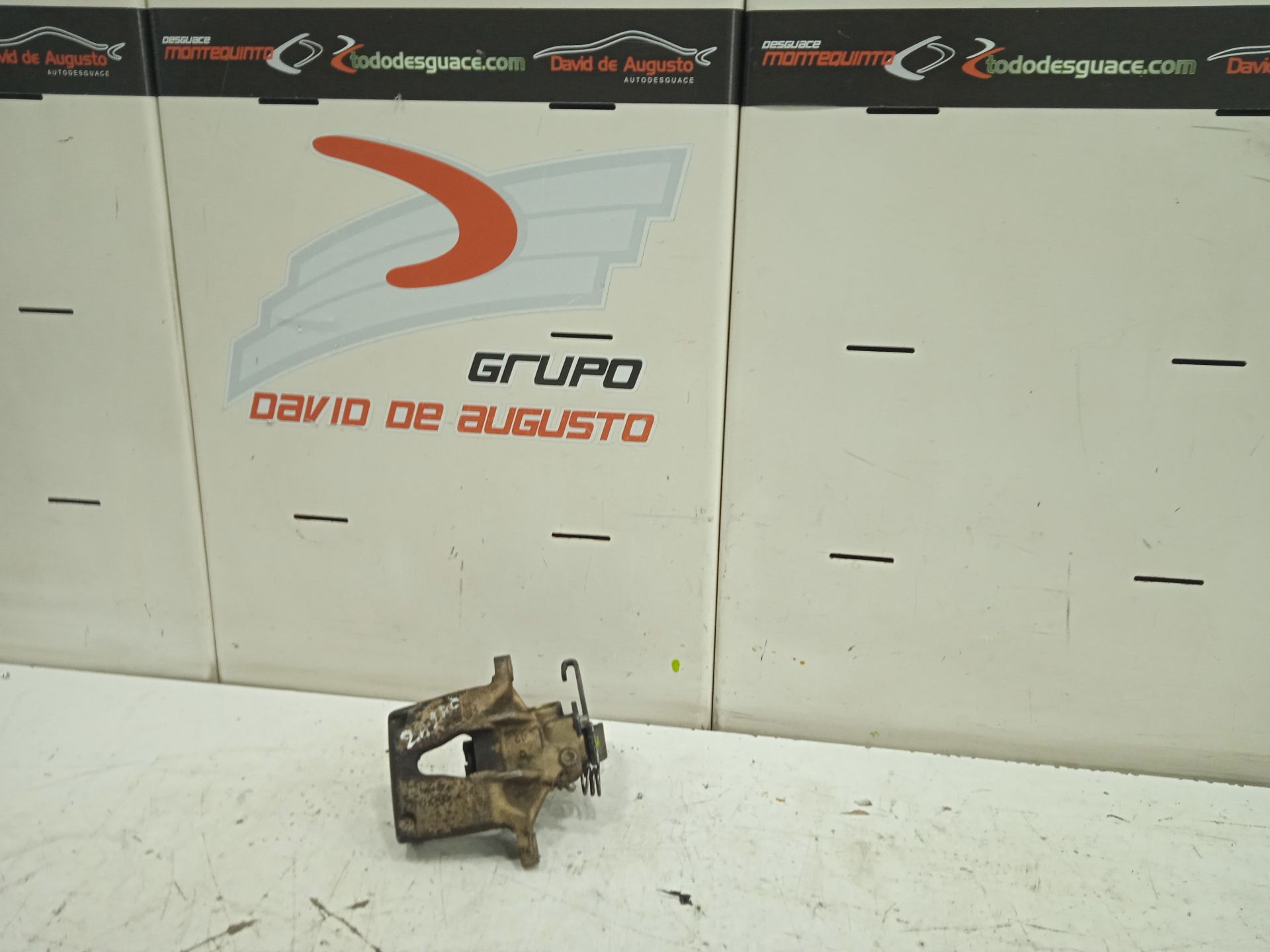 No identificado lt  46  caja cerrada