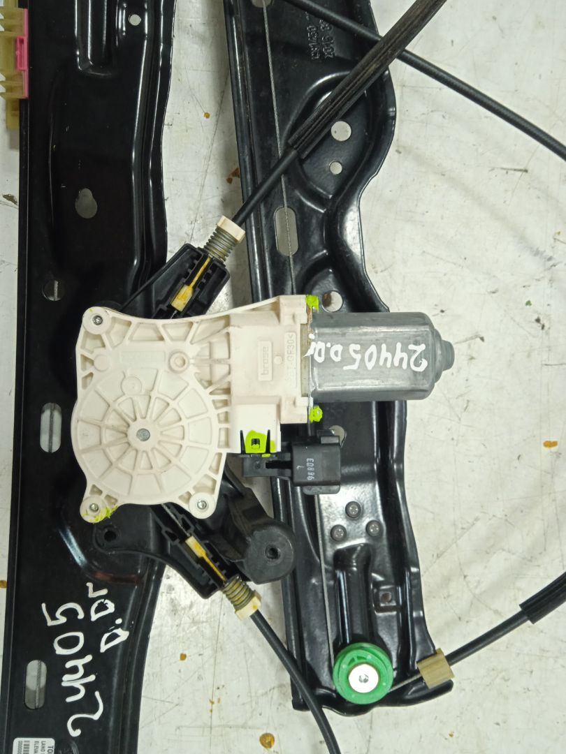 Elevalunas delantero derecho land rover discovery sport se