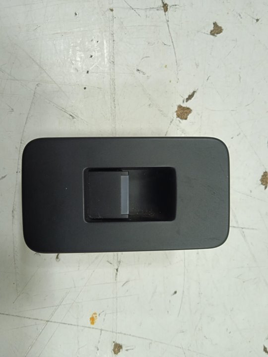 Mando elevalunas trasero izquierdo land rover discovery sport se