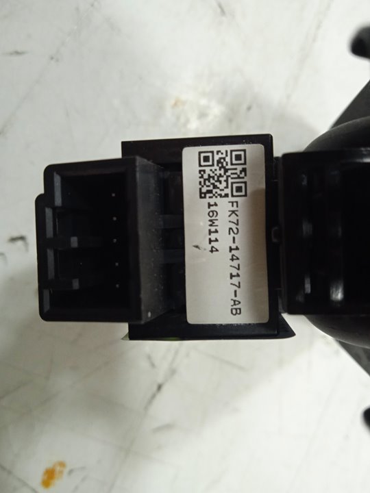 Mando elevalunas trasero izquierdo land rover discovery sport se