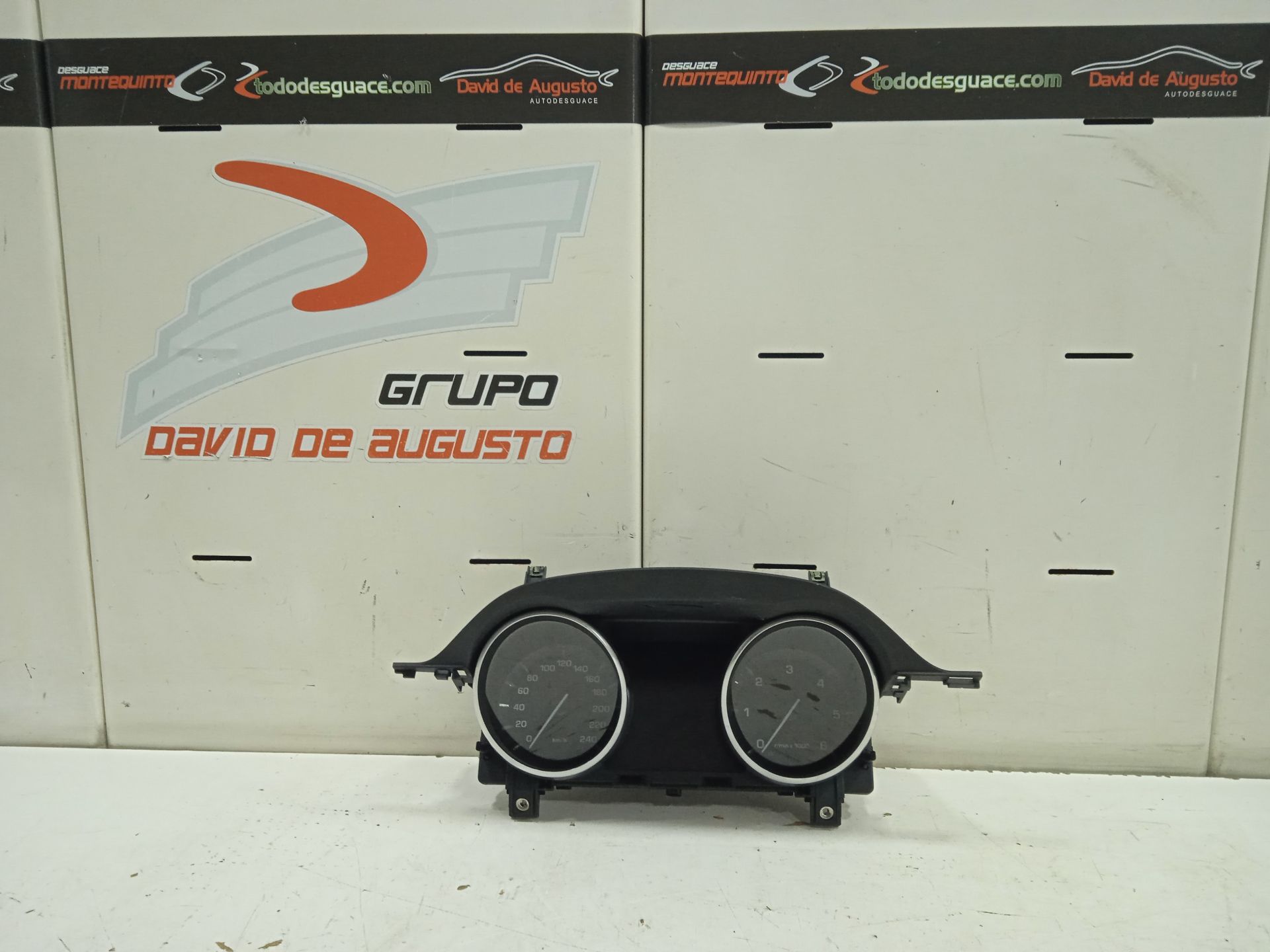 Cuadro instrumentos land rover discovery sport se