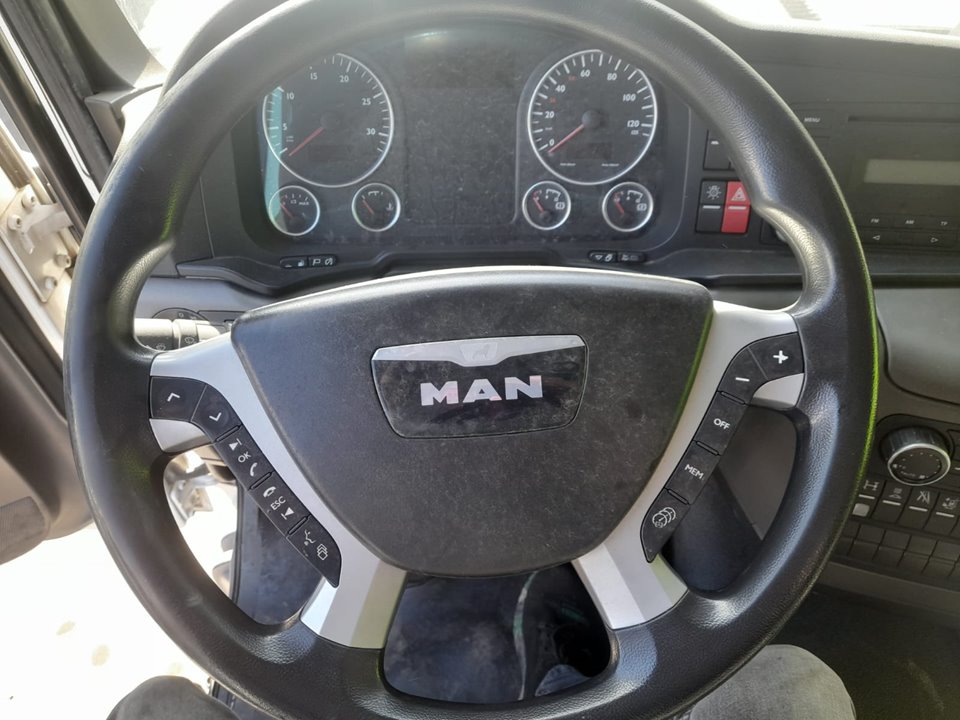 No identificado man tgs 18.xxx (2007) fsa  4x2   lls m (largura med