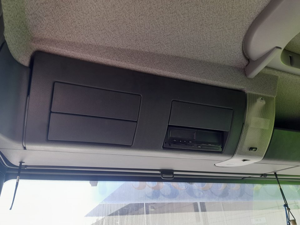 No identificado man tgs 18.xxx (2007) fsa  4x2   lls m (largura med