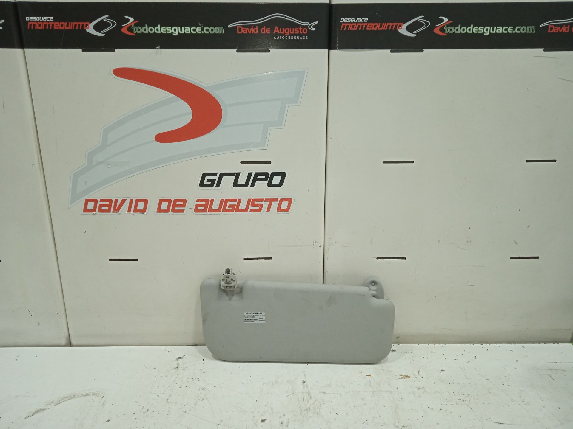 Parasol izquierdo toyota yaris (p13) hybrid feel!