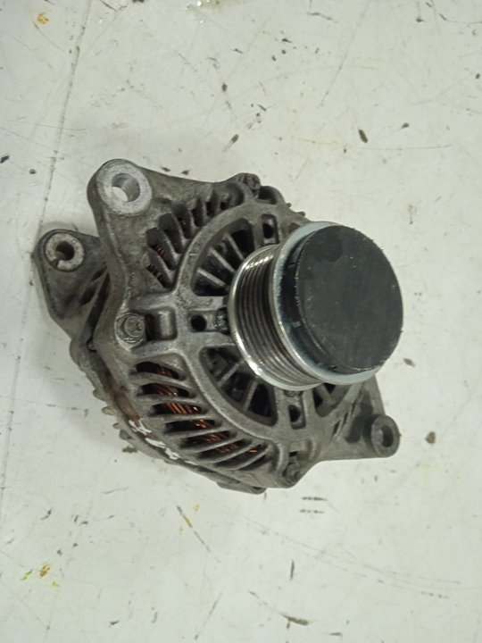Alternador renault mascott (2004) fg 120. 355565 cabina indivi
