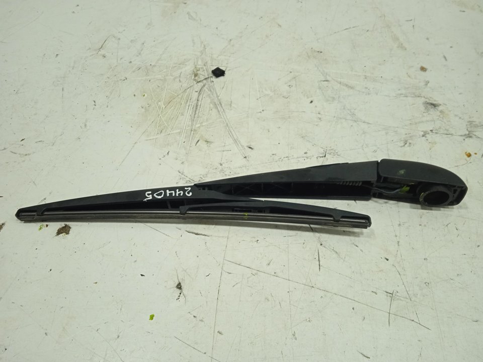 Brazo limpia trasero land rover discovery sport se
