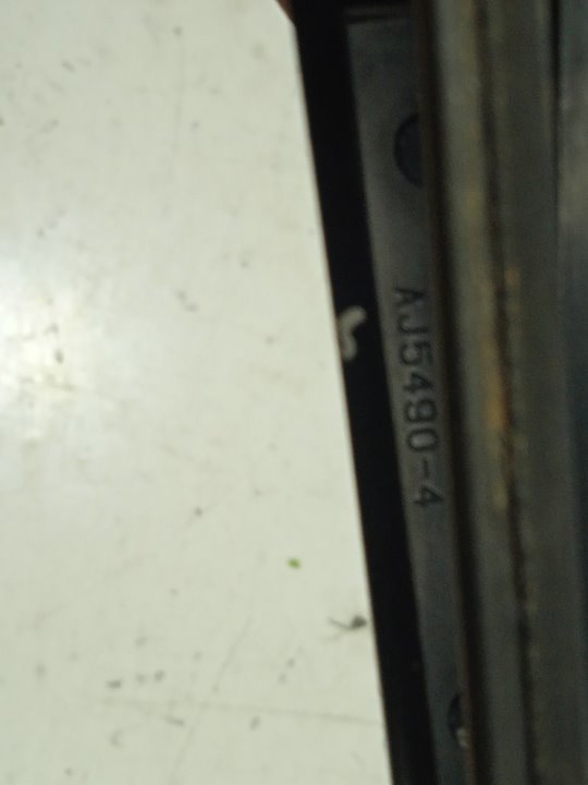 Brazo limpia trasero land rover discovery sport se