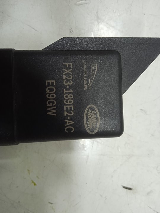 Caja precalentamiento land rover discovery sport se