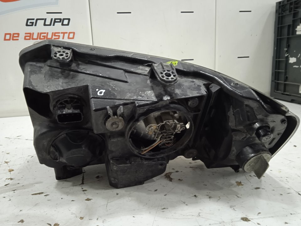 Faro derecho land rover freelander (ln) e targa