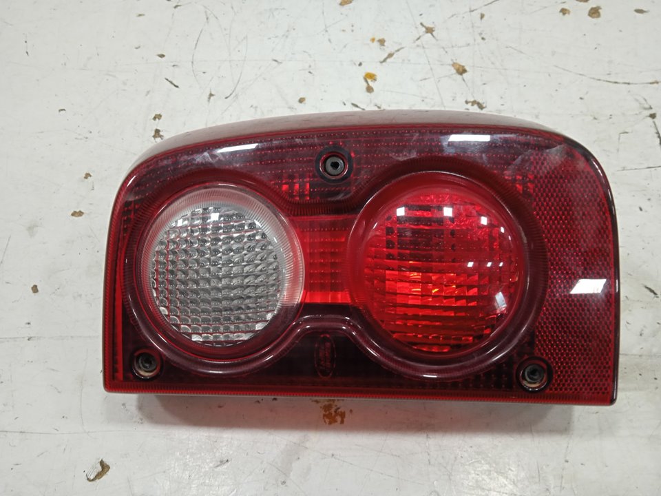 Piloto trasero derecho land rover freelander (ln) e targa