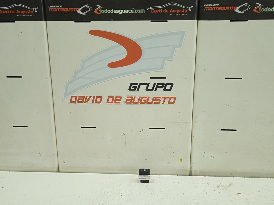 Mando elevalunas trasero izquierdo land rover freelander (ln) e targa
