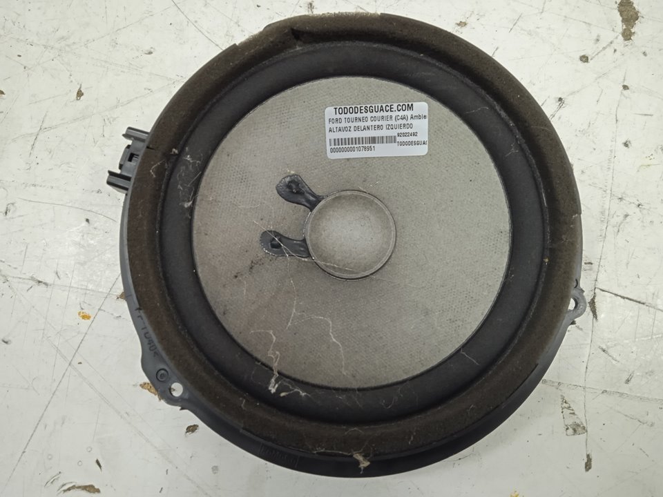 No identificado ford tourneo courier (c4a) ambiente