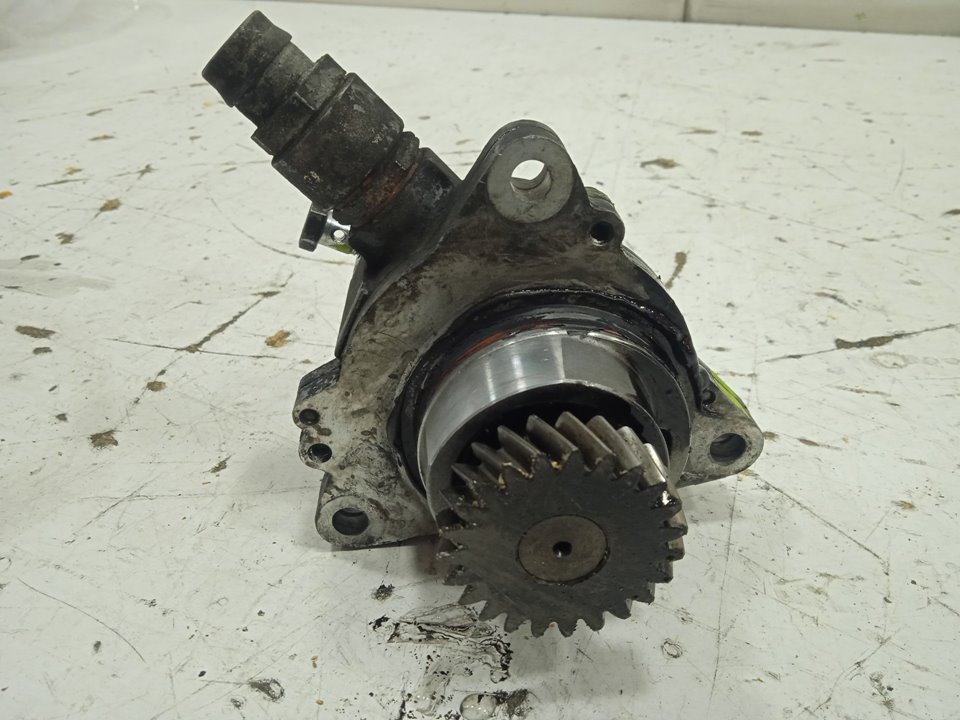 Depresor freno / bomba vacio renault mascott (2004) fg 150. 355565 cabina indivi