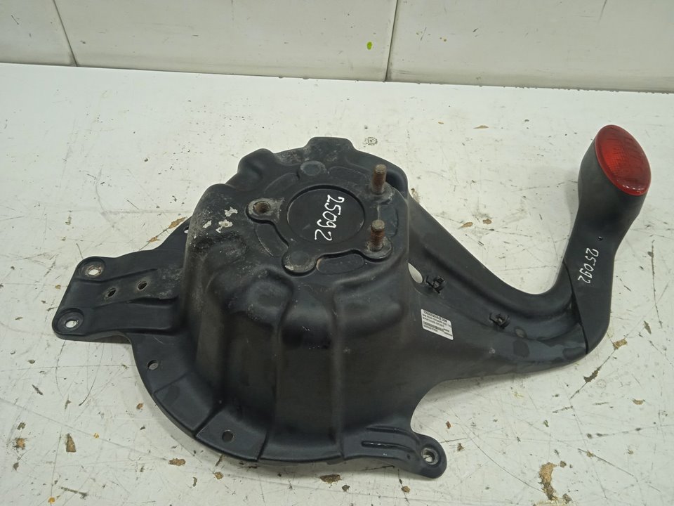 Soporte rueda repuesto land rover freelander (ln) e targa