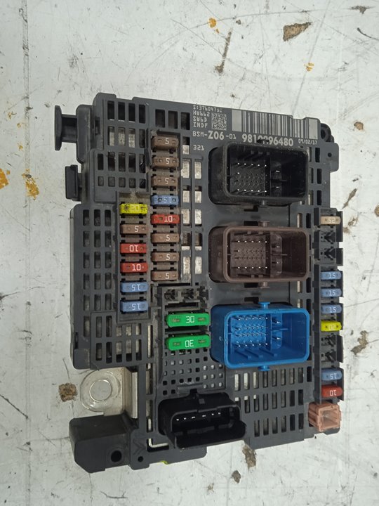 Caja reles / fusibles peugeot 508 allure