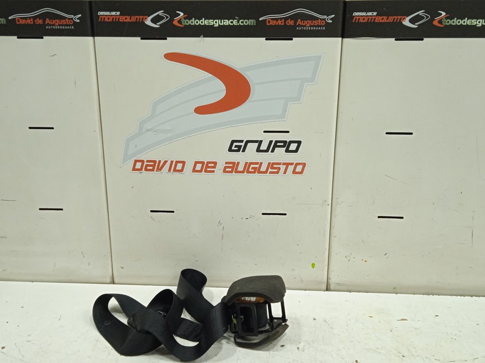 Cinturon seguridad trasero derecho   no identificado