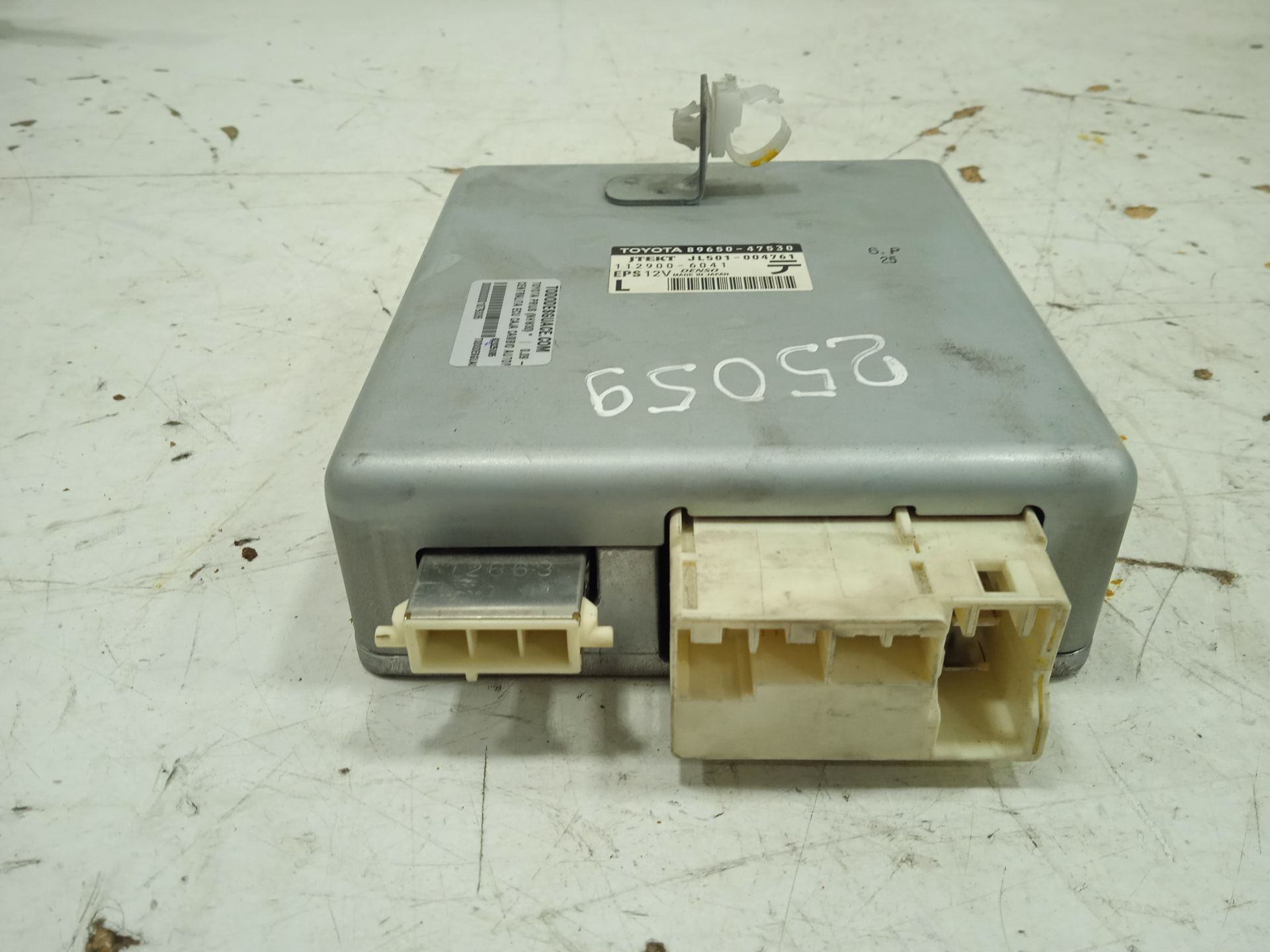 No identificado toyota prius (zvw30) 