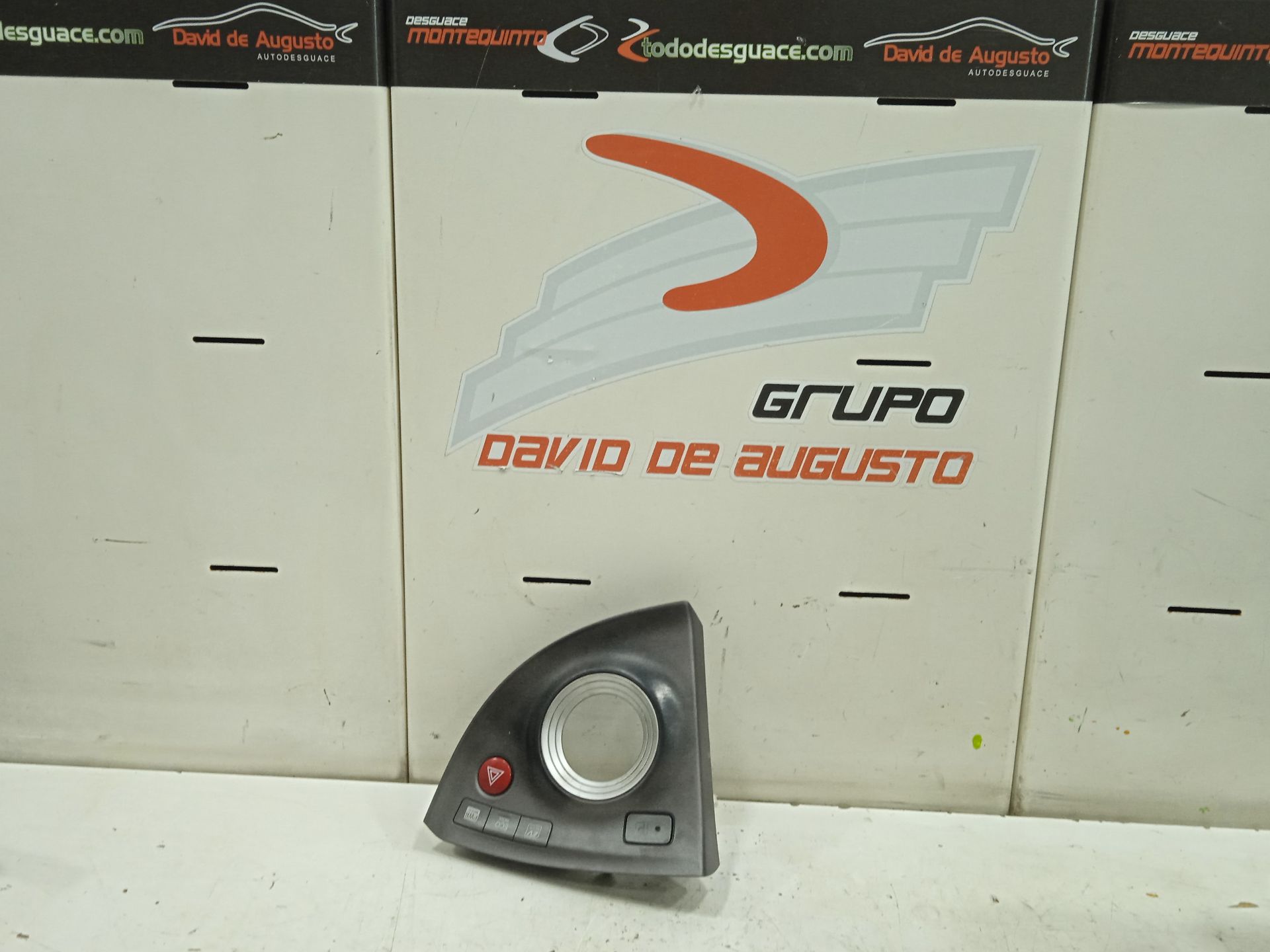 Warning toyota prius (zvw30) 