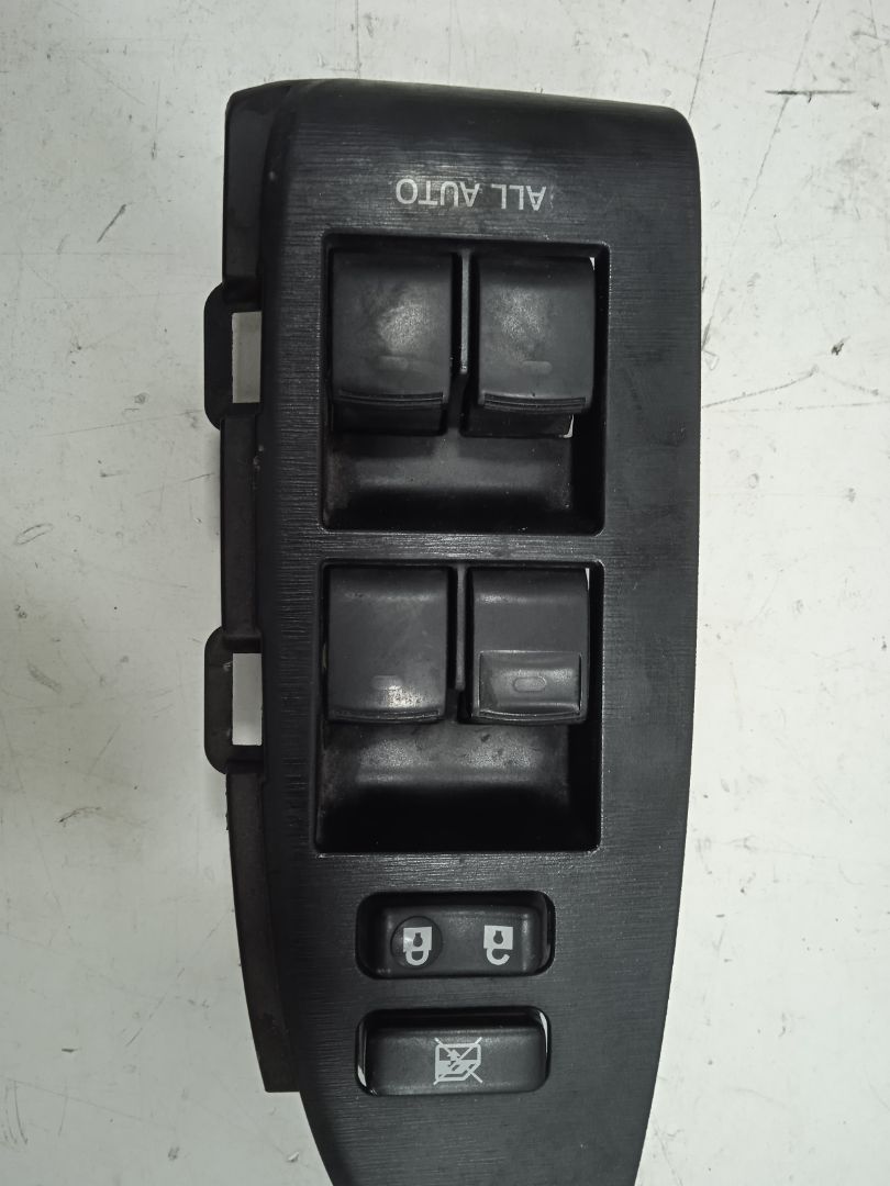 Mando elevalunas delantero izquierdo toyota prius (zvw30) 