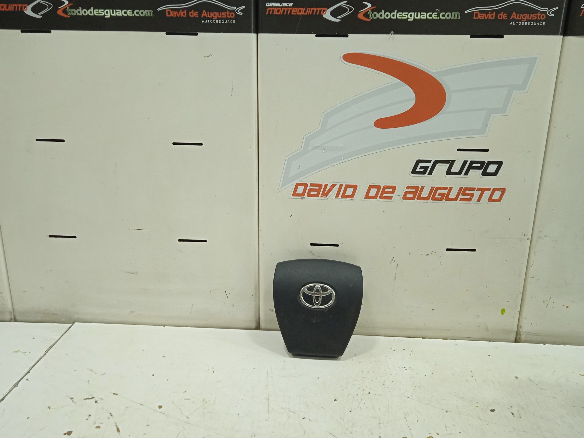 Airbag delantero izquierdo toyota prius (zvw30) 