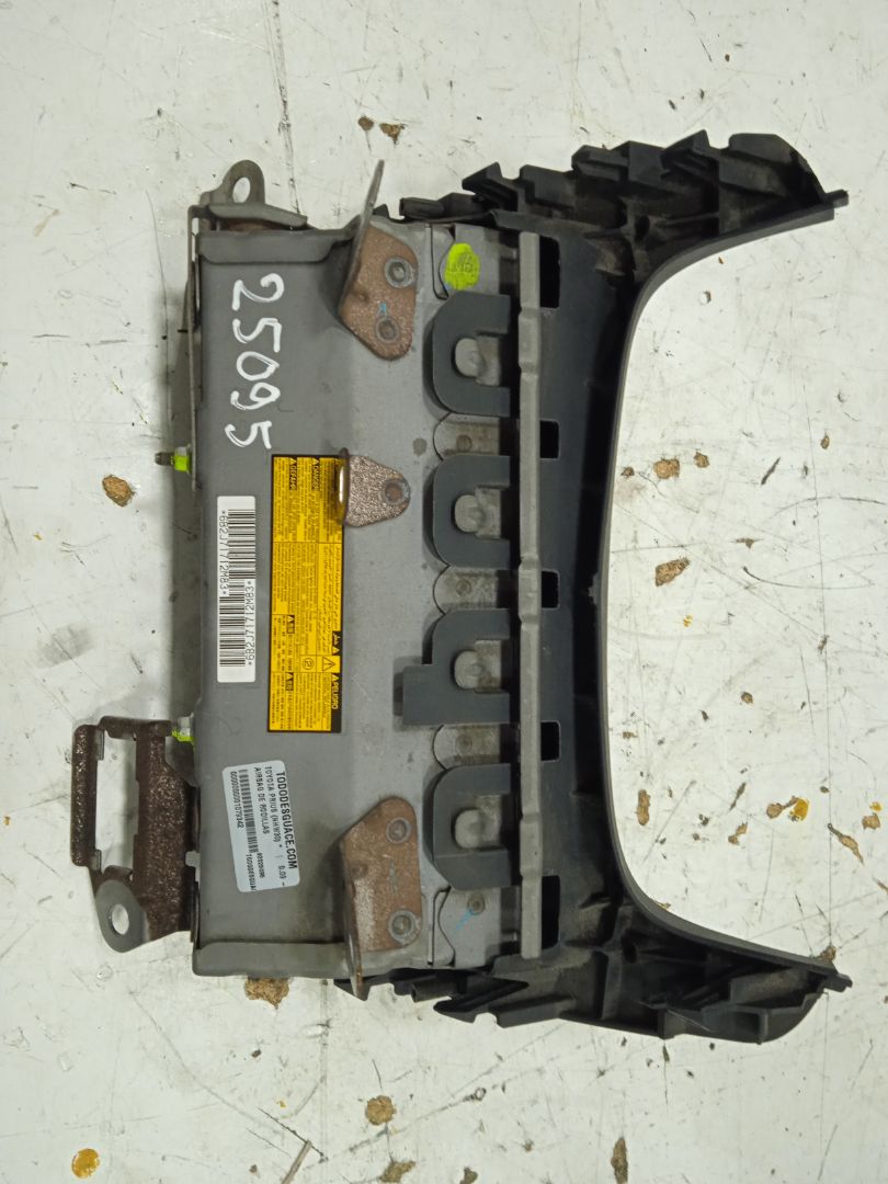 Airbag de rodillas toyota prius (zvw30) 