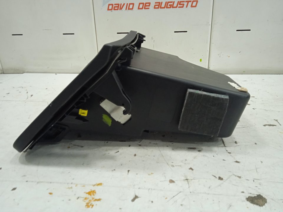 Guantera citroen c4 berlina collection