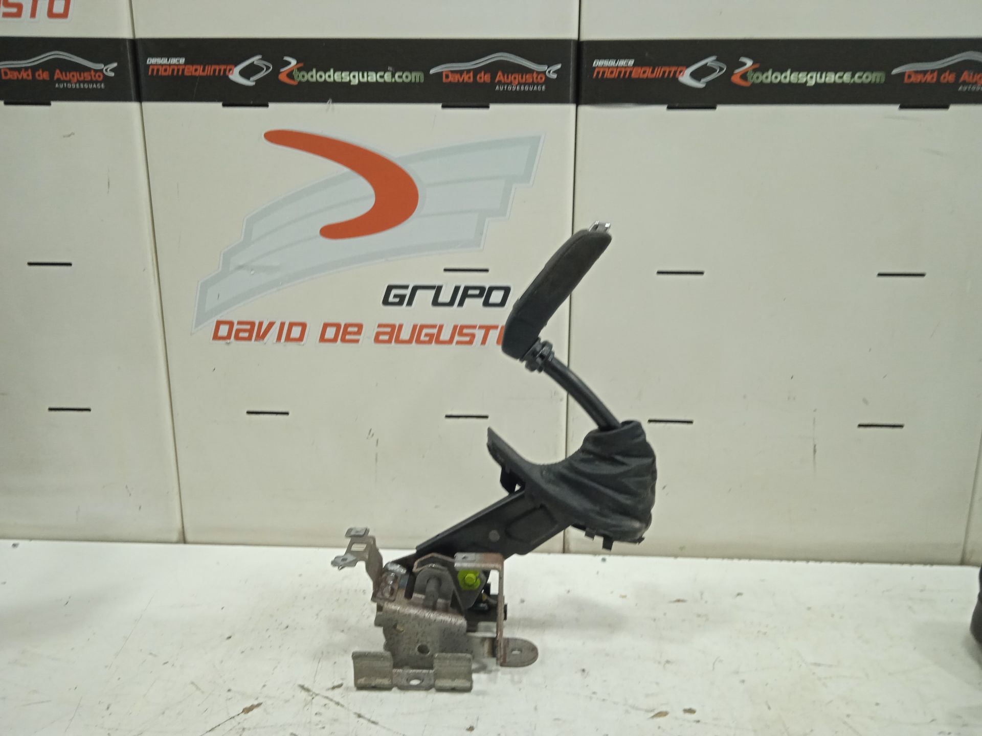 Palanca freno citroen c4 berlina collection